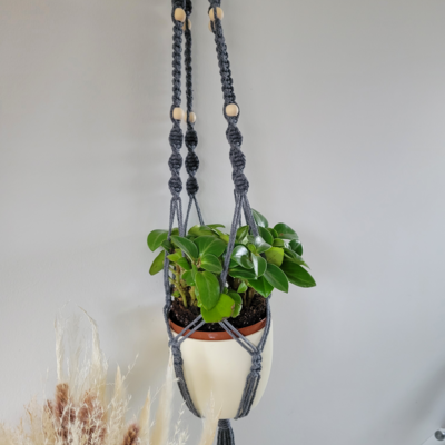 Créations en macramé et dessins de mandalas et zendoodle